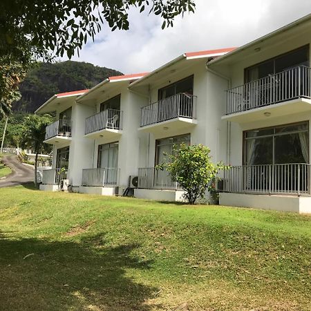 Michel Holiday Apartments Виктория Екстериор снимка